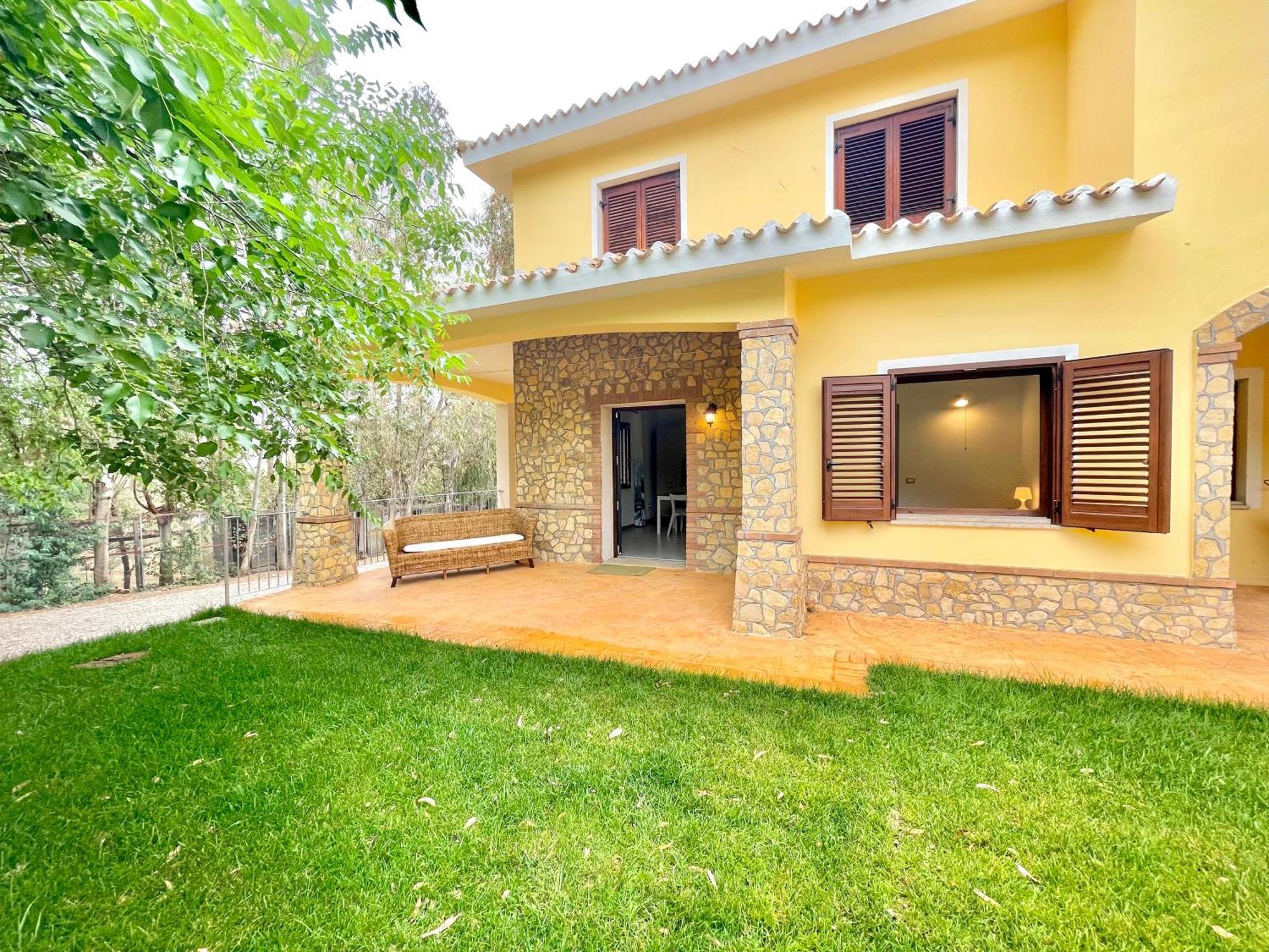Villa With Pool Cardedu Exterior photo
