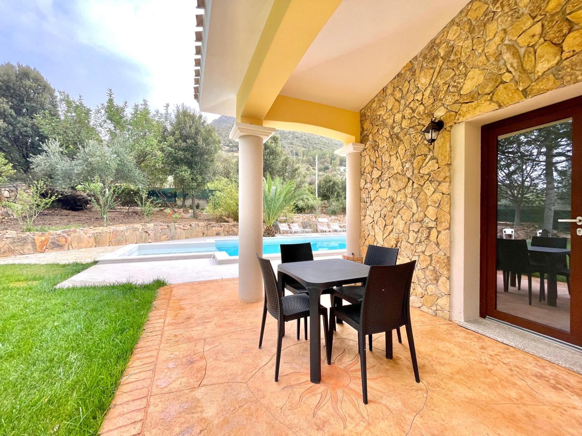 Villa With Pool Cardedu Exterior photo